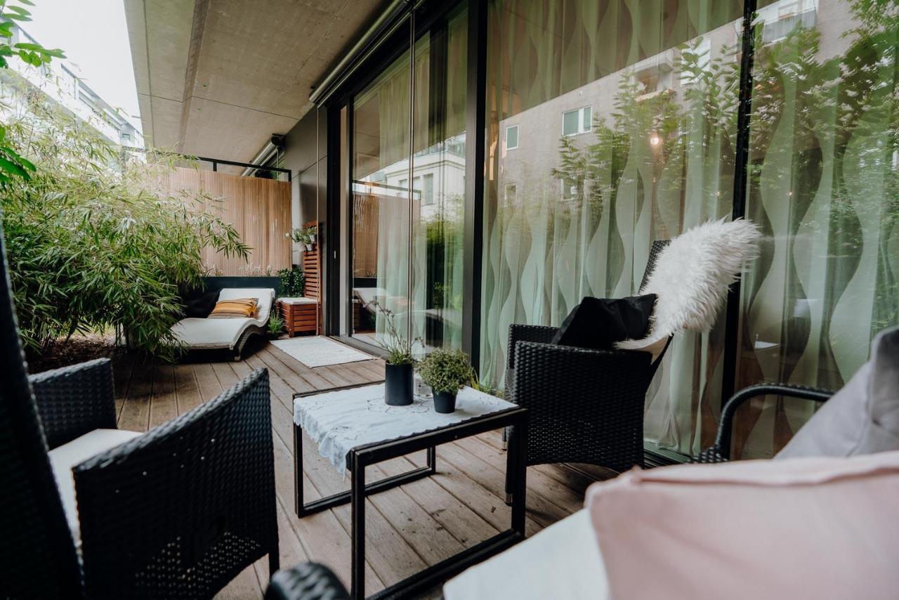 Luxury Downtown Appartement Mit Garage Graz Exteriör bild
